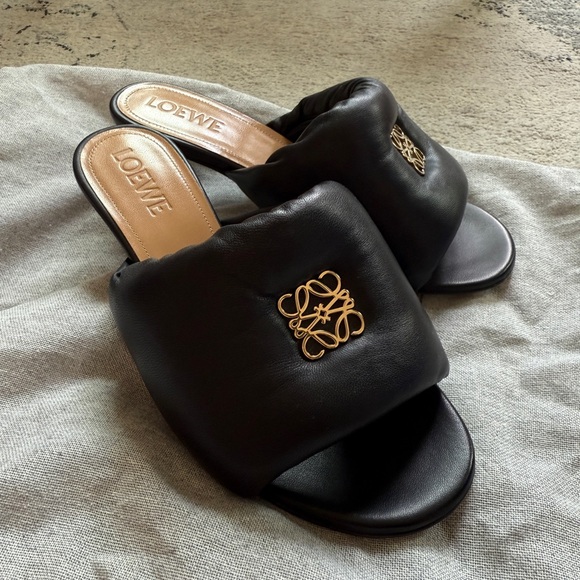 Loewe Shoes - New Loewe Anagram Medallion Kitten Heel Shoes, Black Leather, Women's EU37 US7